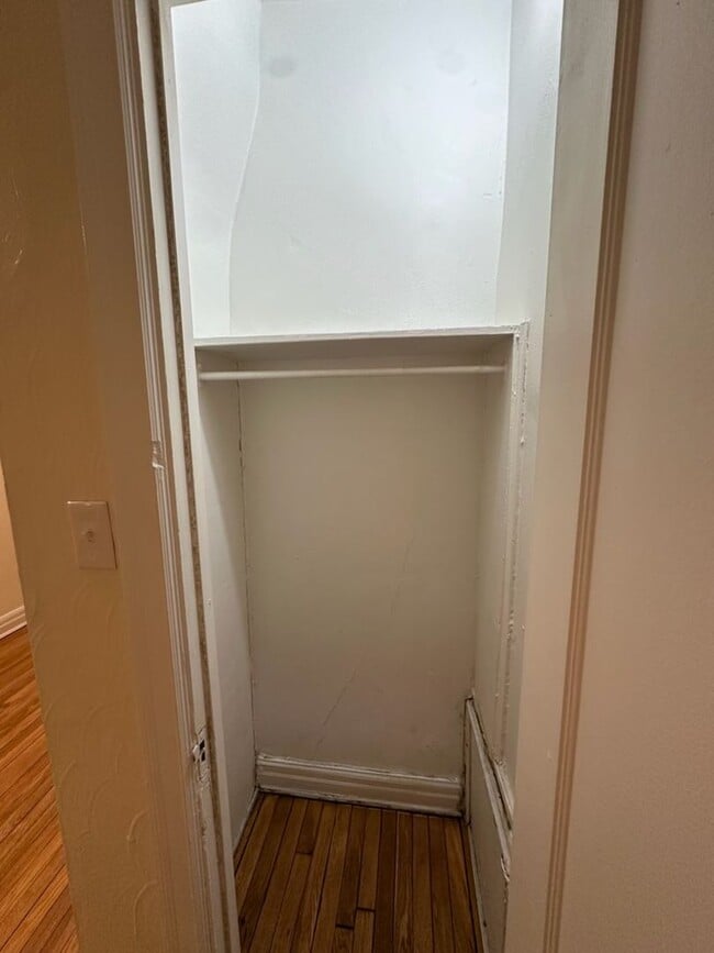 Interior Photo - New King Edward Apartments