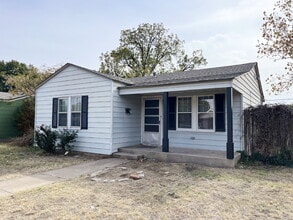Building Photo - 2723 36th St
