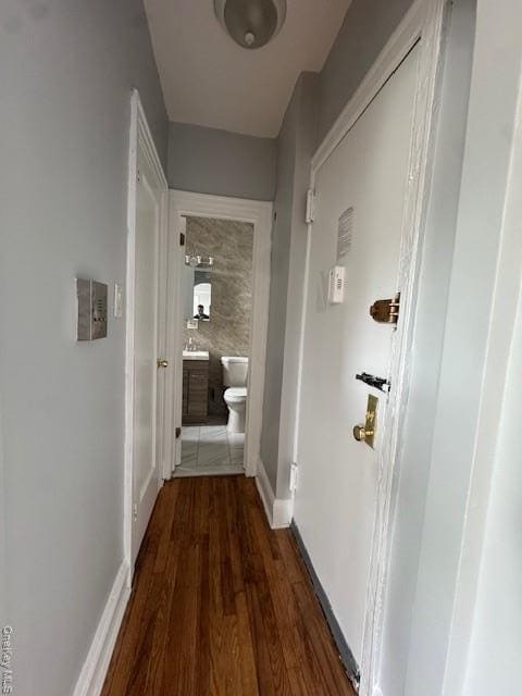 Foto del edificio - 40-38 82nd St