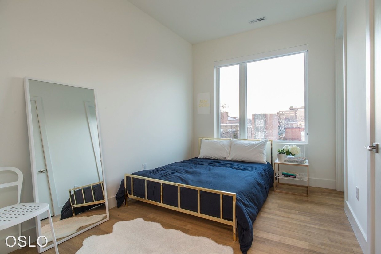 Primary Photo - 1734 6th St NW