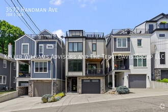 Building Photo - 3572 Handman Ave