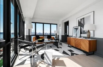 Building Photo - 233 Franklin St