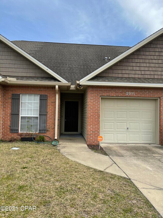 Primary Photo - 2911 Palmetto Ridge Way
