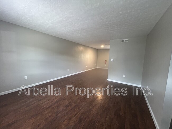Foto del edificio - 2637 US-11W