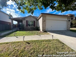 Foto principal - 5007 Wood Glen Dr