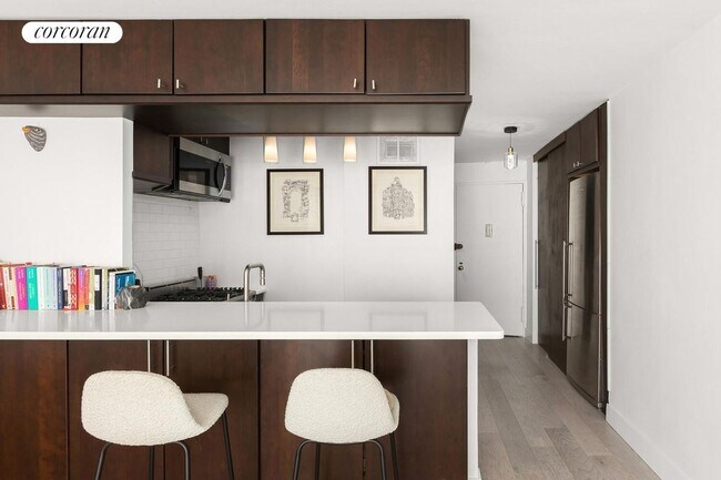 Foto del edificio - 7 E 14th St