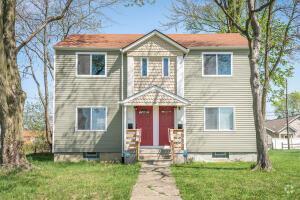 Building Photo - 1098 E 22nd Ave