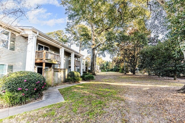 Building Photo - 1402 Camp Rd