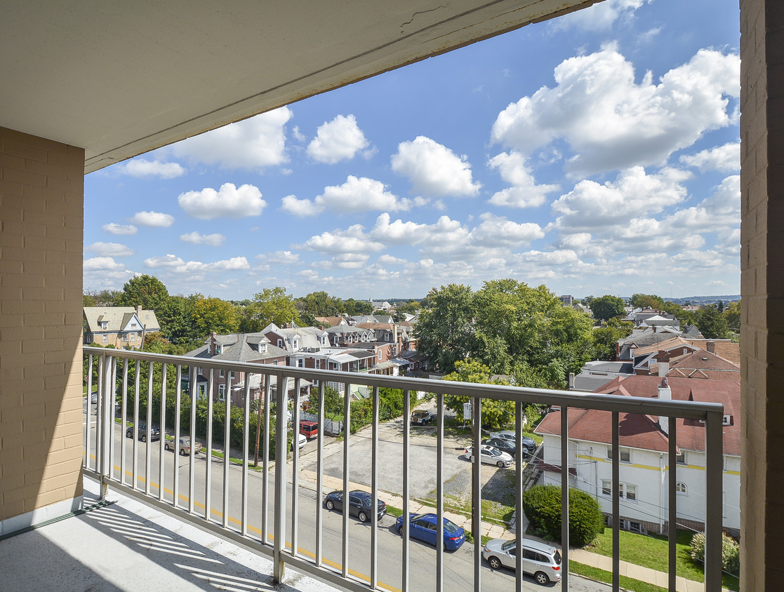 Private Balcony - Hamilton Hall