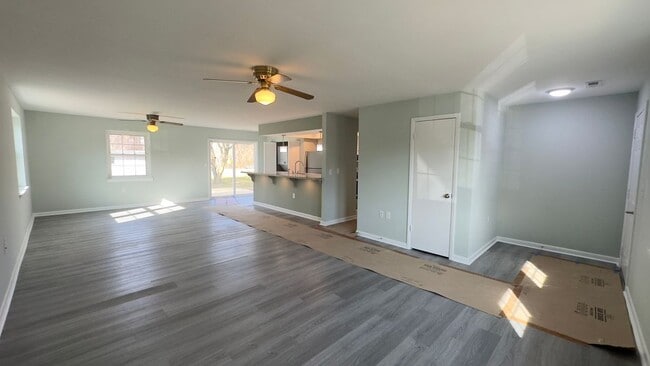 Foto del edificio - 29284 Corbin Pkwy