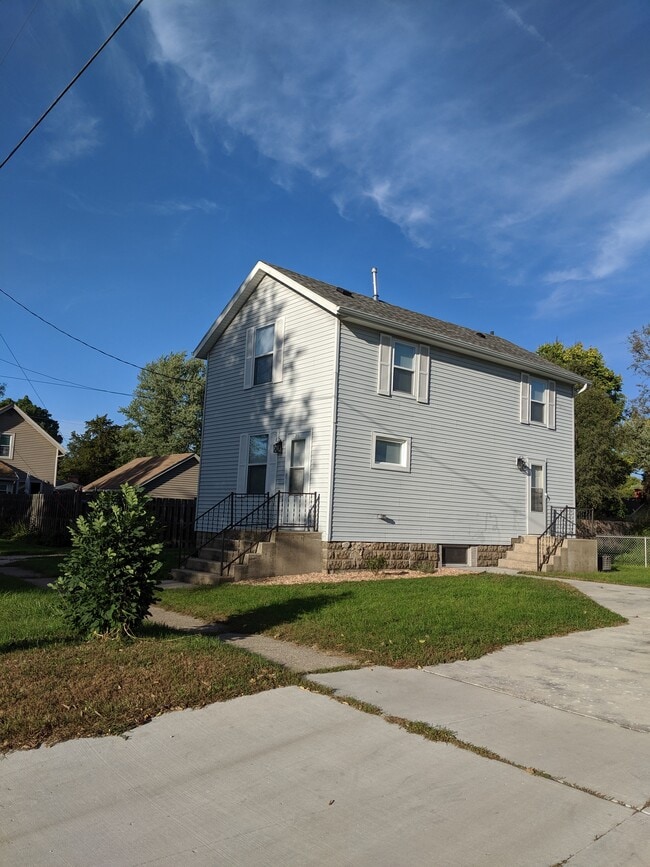 Foto del edificio - 211 McKinley Ave