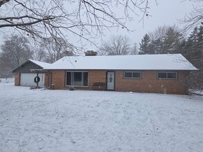 Building Photo - 3365 Arroyo Rd