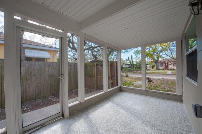 Foto del edificio - 6311 2nd Ave S