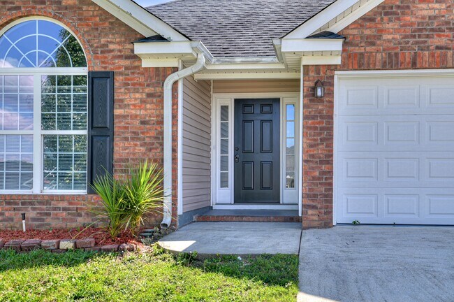 Building Photo - 409 Urial Dr
