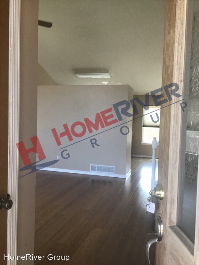 Building Photo - 4 br, 3.5 bath House - 1285 Grass Valley D...