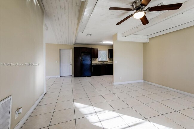 Foto del edificio - 1172 SW 1st Terrace
