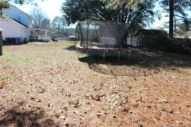Building Photo - 1842 Rivergate Rd
