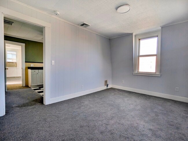 Building Photo - 45 White St