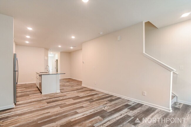 Building Photo - Brand New Townhome | 3 BR/2.5BA | 1-Car Garage | Near Downtown Mooresville