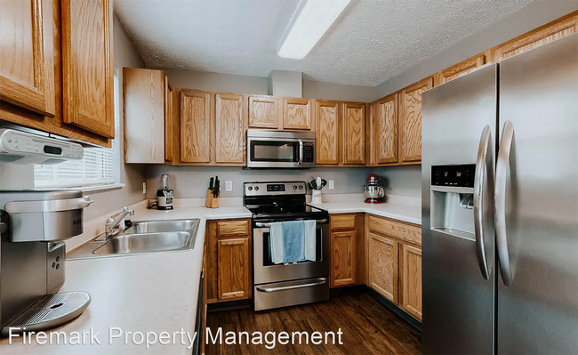 Foto del edificio - 3 br, 2 bath House - 6120 Burlwood Rd