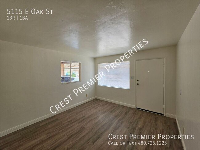 Foto del edificio - 5115 E Oak St