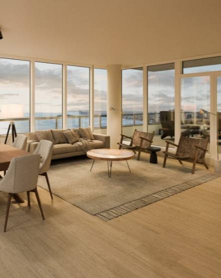 Building Photo - 2 Bedroom + Den Penthouse