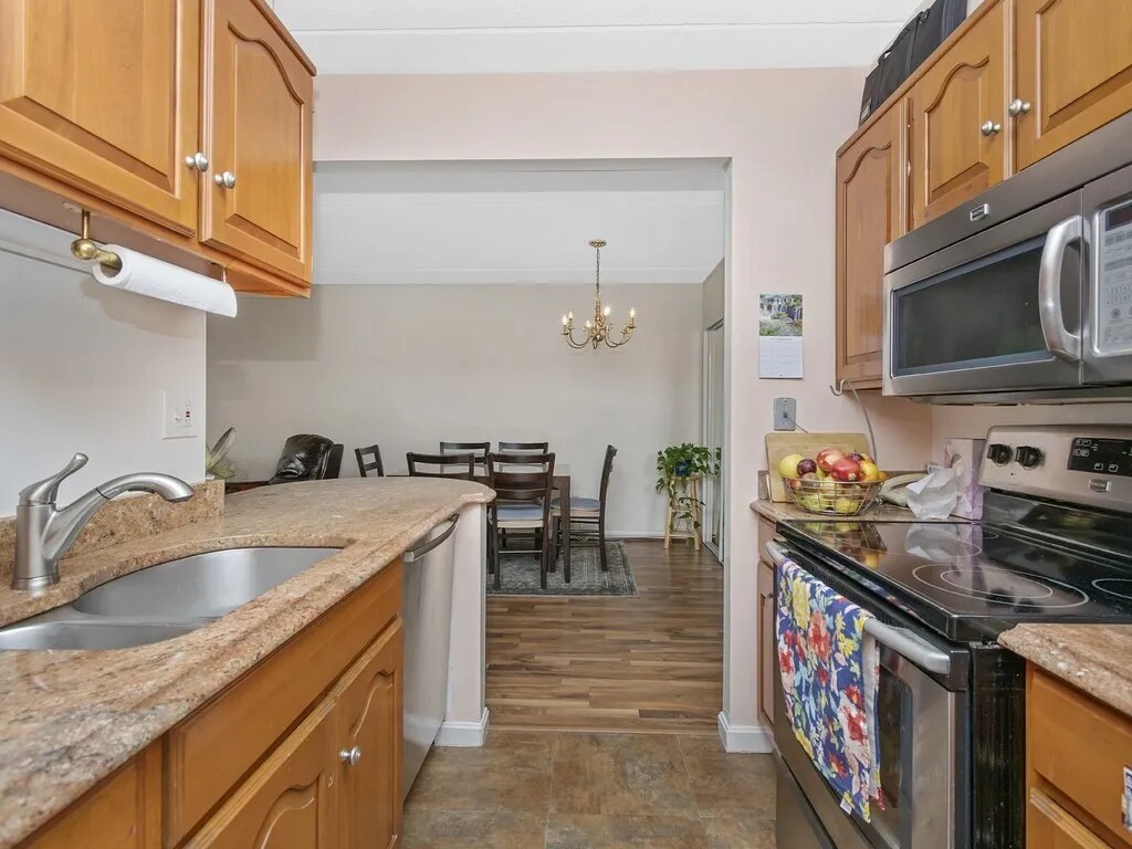 Foto del edificio - 95 Nahant St