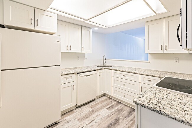 Foto del edificio - 2 bedroom, 2.5 bath townhome in Pike Creek