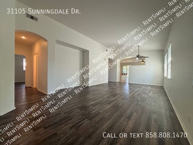 Building Photo - 31105 Sunningdale Dr