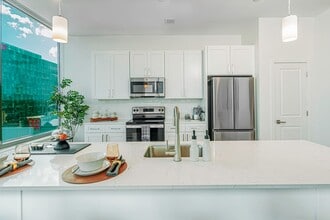 Interior Photo - The Hamilton at Grand Plaza