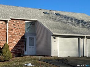 Building Photo - 705 Lake Ave