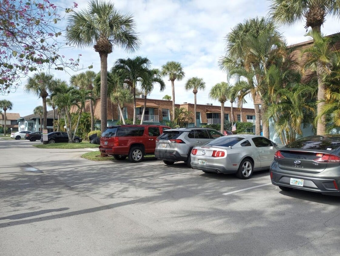 Primary Photo - Rental in Stuart