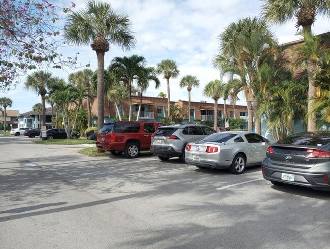 Rental in Stuart - Rental in Stuart House