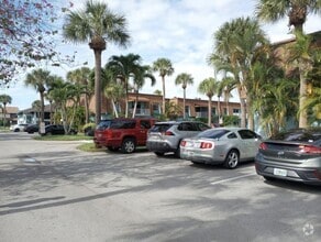 Building Photo - 950 S Kanner Hwy