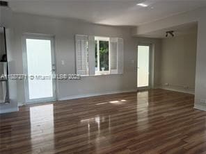 Foto del edificio - 9920 Collins Ave