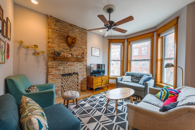 Photo - 3115 W Belden Ave Apartment