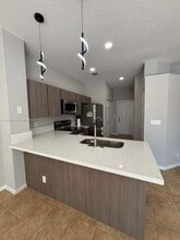 Building Photo - 5662 Enclave Pl