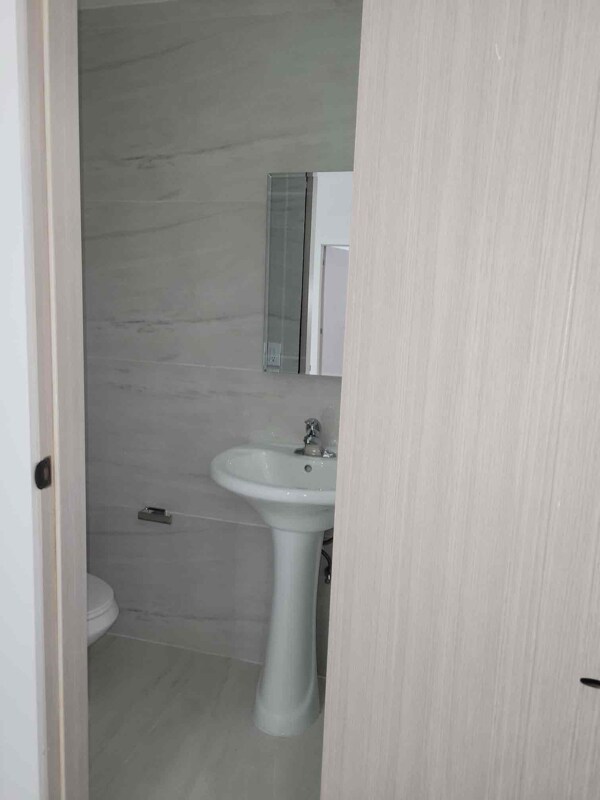Foto del edificio - 2174 NE 170th St
