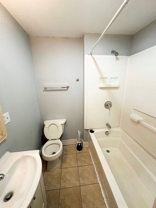 Bathroom - 164 W Wall St