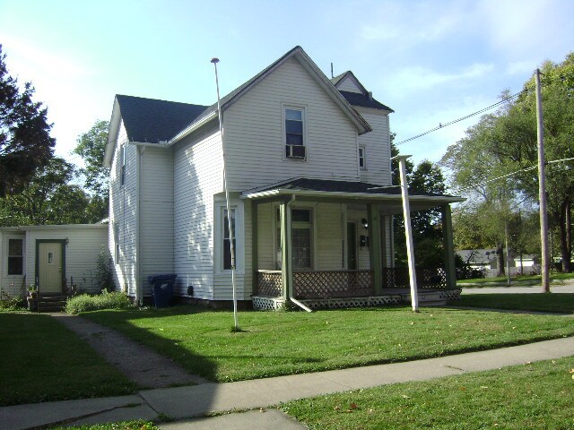 Building Photo - 211 W Eureka St