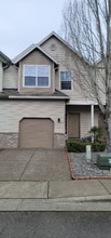 Building Photo - 18558 SW Takena Ct