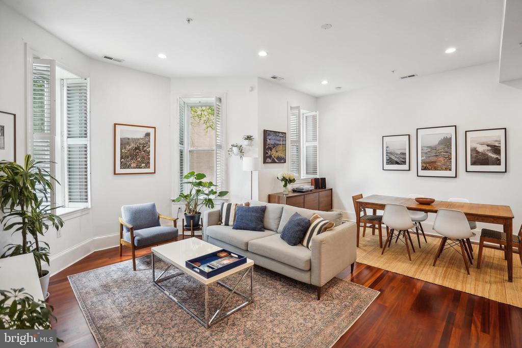 Primary Photo - 1324 Euclid St NW