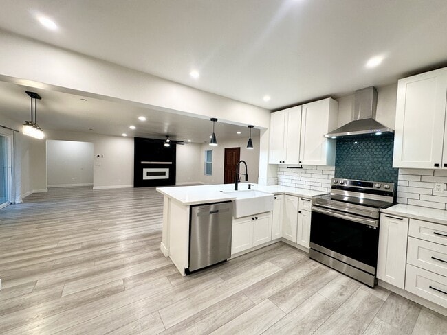 Foto del edificio - 2315 Tavern Rd