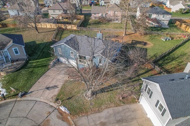 Foto del edificio - 406 Park Ct