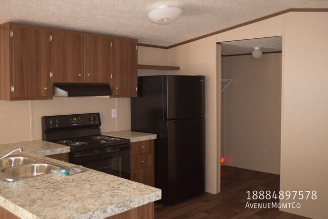 Foto del edificio - 316 Old Tavern Ln