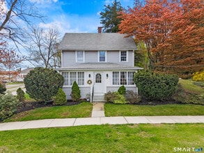 Building Photo - 46 Main St