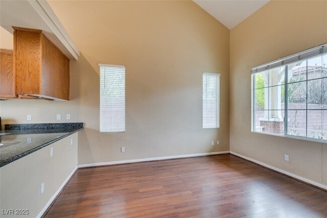 Foto del edificio - 7909 Home Light St