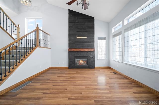 Foto del edificio - 421 W English Sparrow Dr