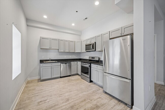 Foto del edificio - 980 N Marshall St