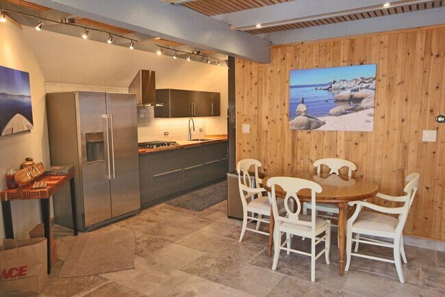 Foto del edificio - Unique A-Frame Home